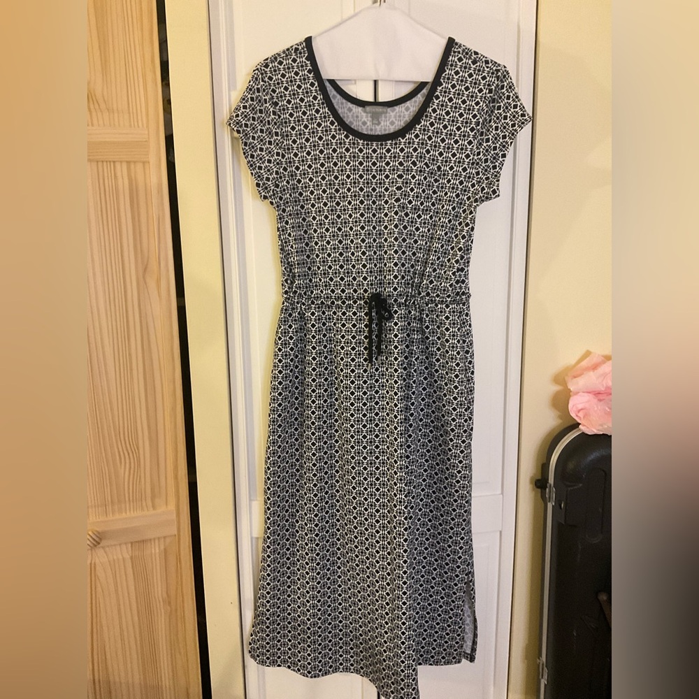 Talbots geometric, print short sleeve maxi dress